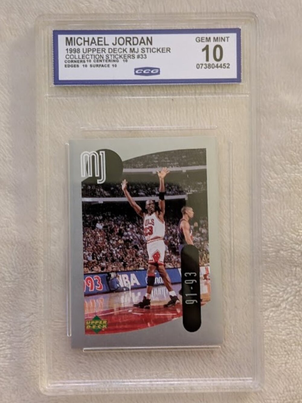 1998 Upper Deck Collection Sticker MICHAEL JORDAN #33 GRD 10